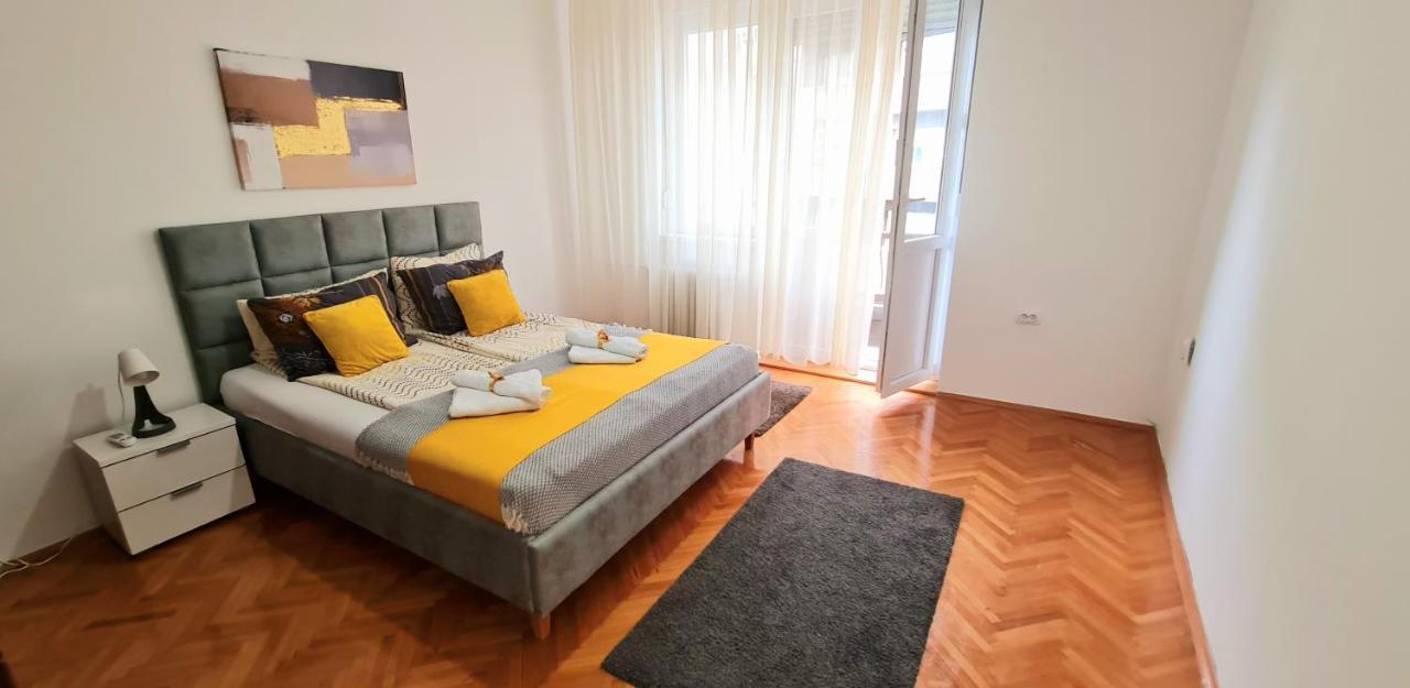 Downtown Star Apartment Beograd Eksteriør billede