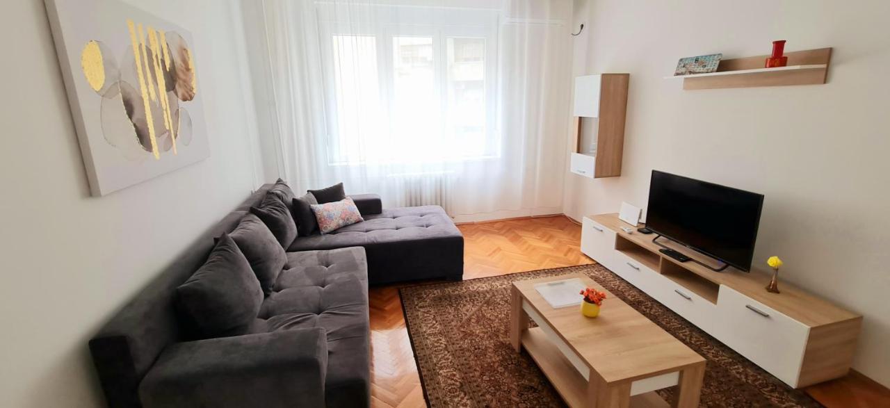 Downtown Star Apartment Beograd Eksteriør billede