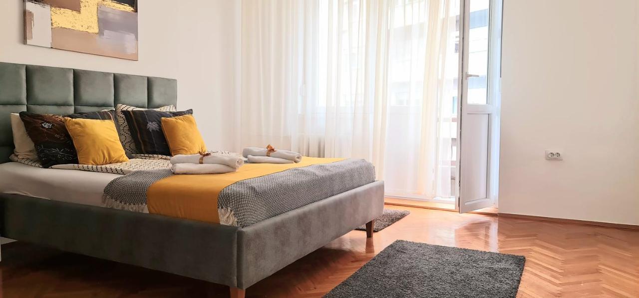 Downtown Star Apartment Beograd Eksteriør billede