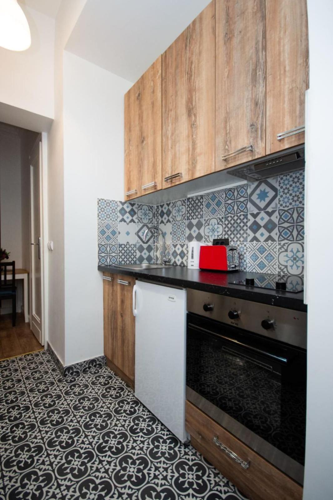 Downtown Star Apartment Beograd Eksteriør billede