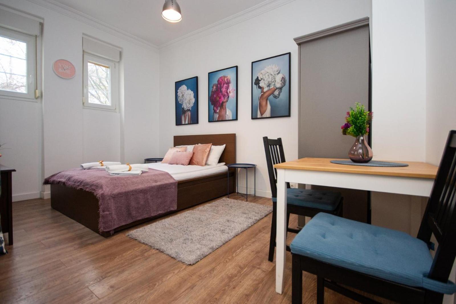 Downtown Star Apartment Beograd Værelse billede