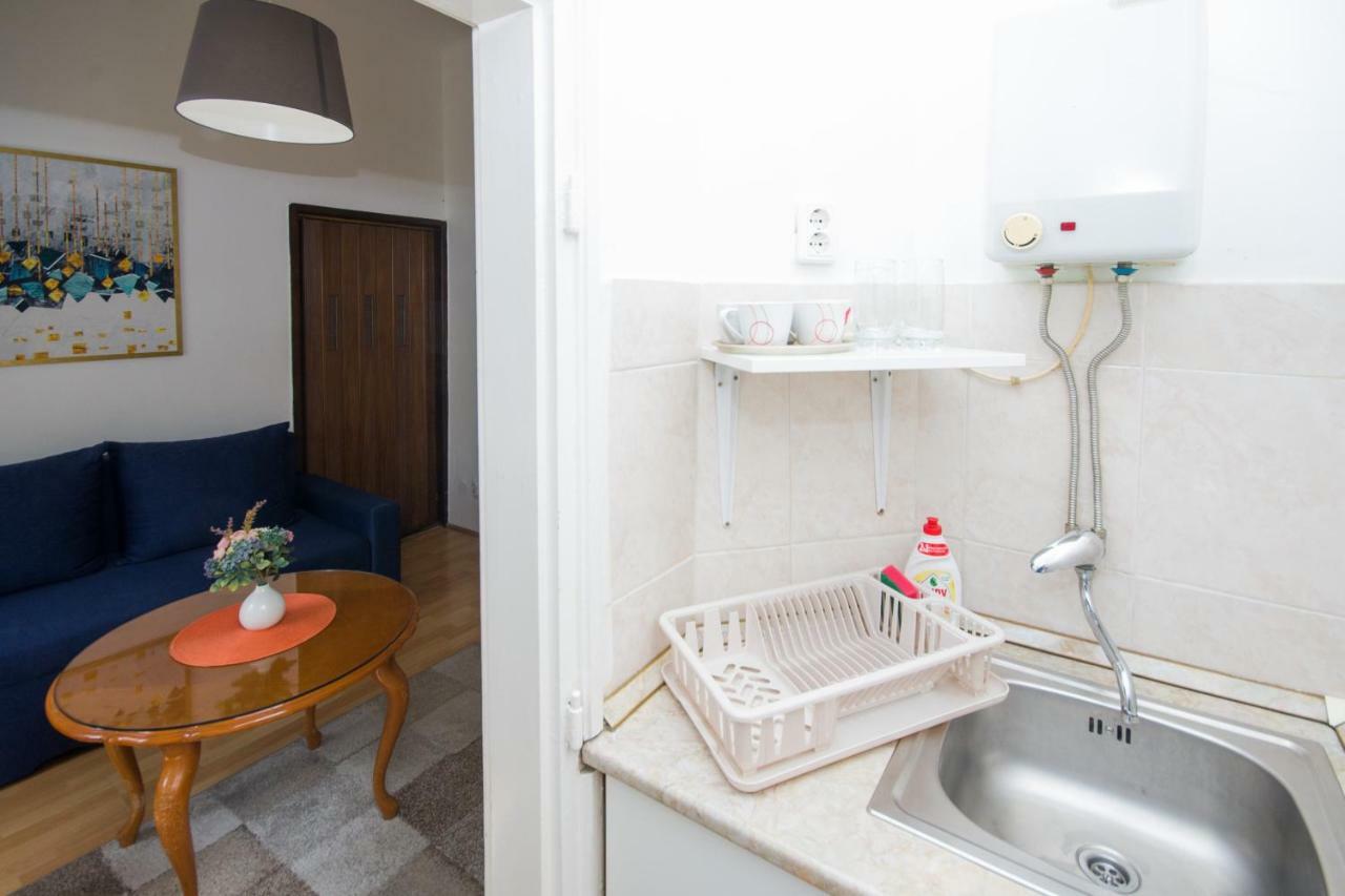 Downtown Star Apartment Beograd Eksteriør billede